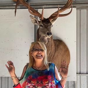 Meet your Posher, Samira